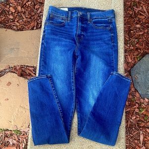 Gap Ladies 8T/29 waist True Skinny High Rise Jeans 👖